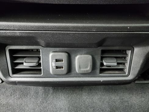 Used 2023 GMC Sierra 2500 SLE w/ SLE Convenience Package image 38