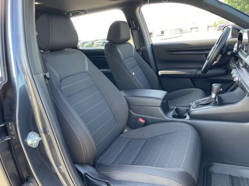 Used 2025 Honda CR-V Sport image 28
