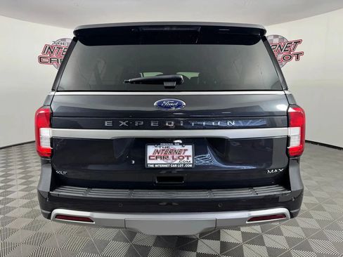 Used 2024 Ford Expedition Max XLT image 6