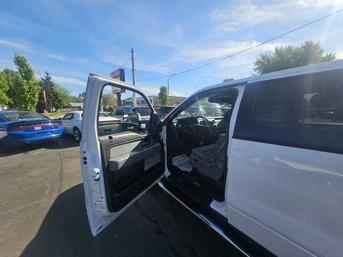 Used 2014 Ford F150 XLT w/ Equipment Group 302A Luxury AWD/4WD image 19