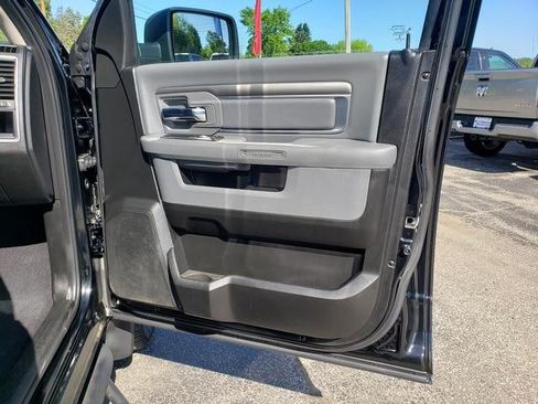 Used 2019 RAM 1500 Warlock AWD/4WD image 21