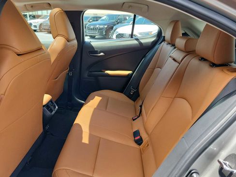 Used 2021 Lexus UX 200 w/ Accessory Package (Z1) FWD image 20