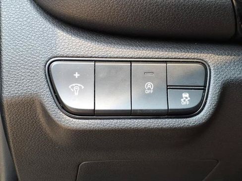 Used 2024 Kia Seltos S AWD/4WD image 14