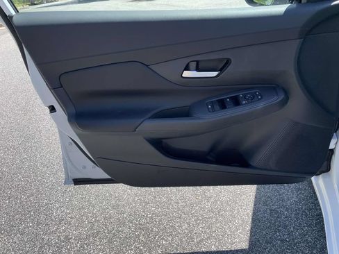 New 2026 Nissan Sentra SV w/ SV Convenience Package FWD image 14