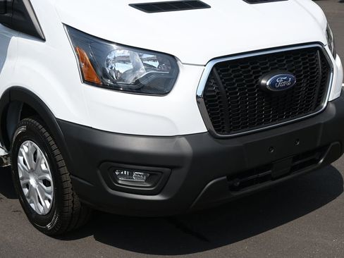 Used 2025 Ford Transit 250 Low Roof w/ Exterior Upgrade Package image 28