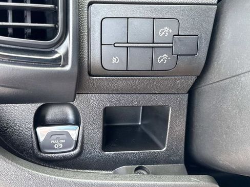 New 2026 RAM ProMaster 2500 w/ Convenience Group image 31