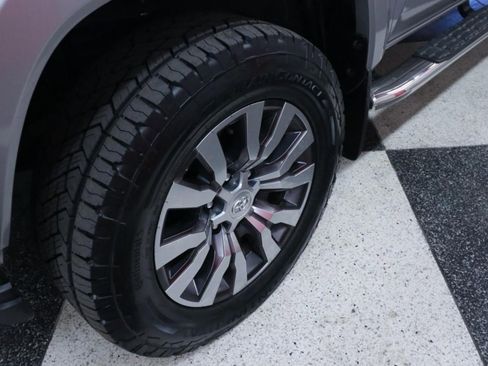 Used 2021 Toyota Tacoma Limited image 36