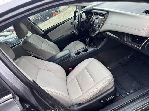 Used 2014 Toyota Avalon Limited image 21