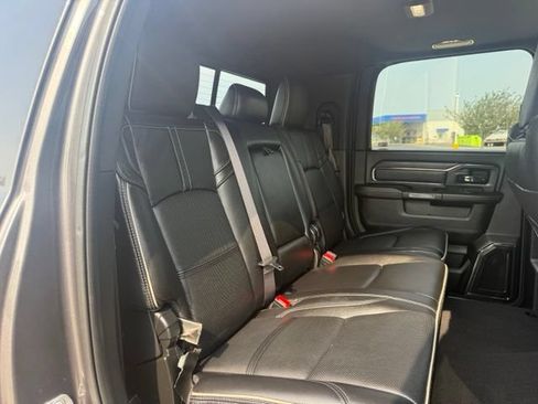 Used 2022 RAM 3500 Limited AWD/4WD image 15
