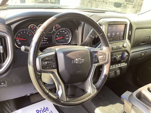 Used 2021 Chevrolet Silverado 1500 RST AWD/4WD image 14