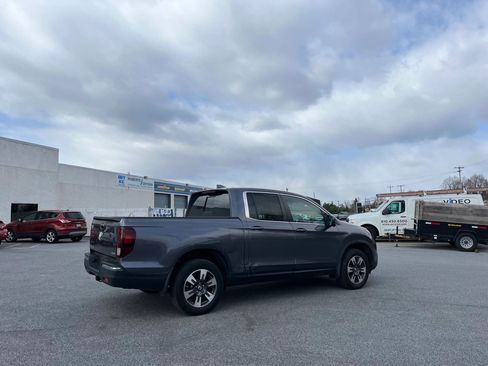 Used 2019 Honda Ridgeline RTL-T image 3