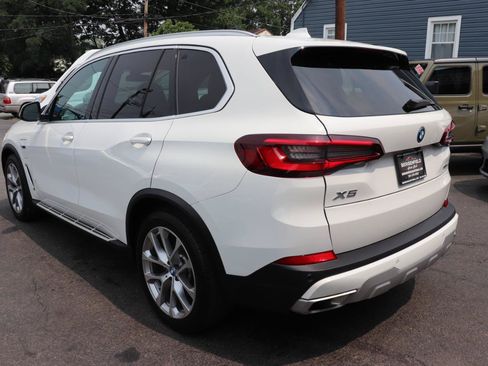 Used 2023 BMW X5 xDrive45e AWD/4WD image 3