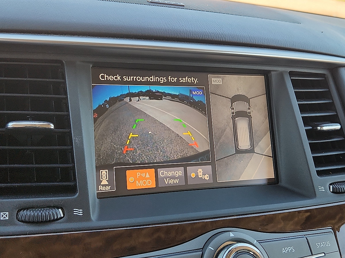 Used 2019 Nissan Armada Platinum RWD image 9