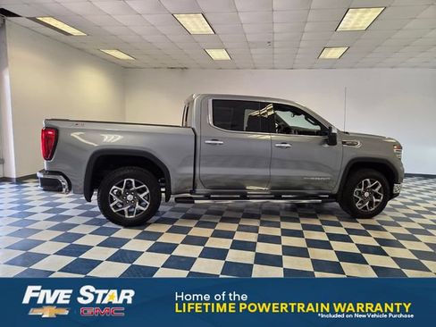 New 2026 GMC Sierra 1500 SLT w/ SLT Premium Package AWD/4WD image 9