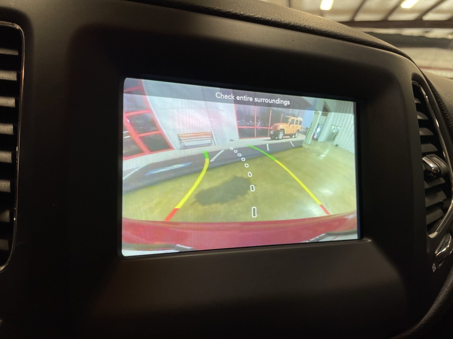 Used 2021 Jeep Compass Latitude w/ Convenience Group FWD image 20