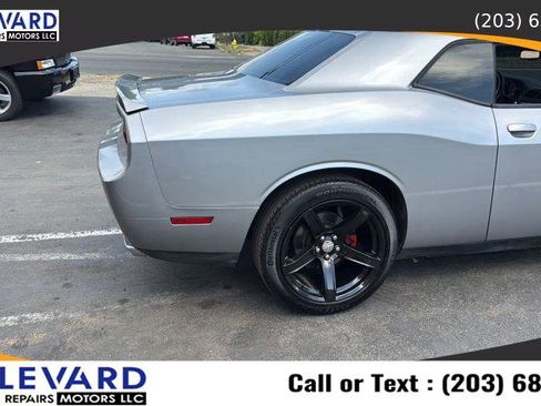 Used 2011 Dodge Challenger R/T w/ Electronics Convenience Group image 11