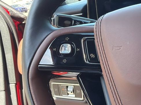 Used 2025 Lincoln Aviator Reserve w/ Jet Appearance Package RWD image 27