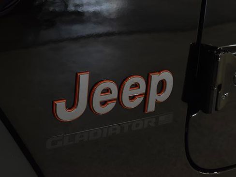 New 2026 Jeep Gladiator Mojave AWD/4WD image 30