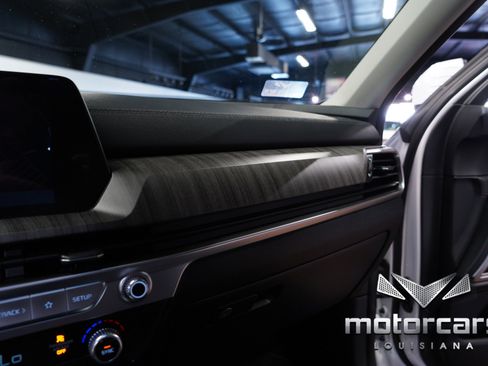 Used 2025 Kia Telluride EX image 39