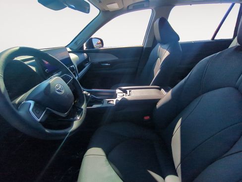 New 2026 Toyota Grand Highlander AWD Hybrid image 9
