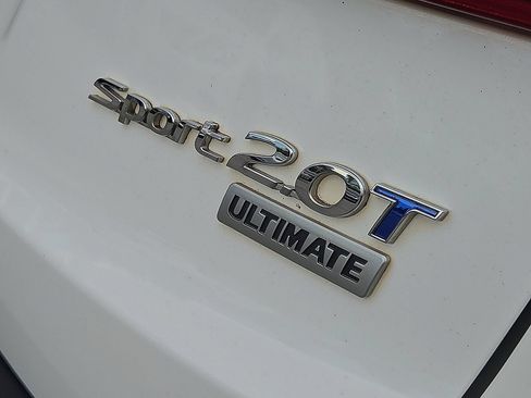 Used 2017 Hyundai Santa Fe Sport FWD image 8