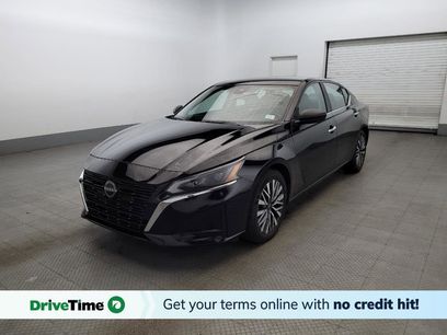 Used 2024 Nissan Altima 2.5 SV