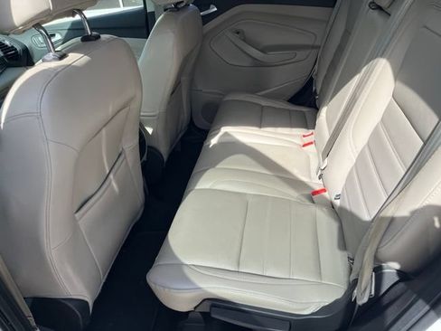 Used 2017 Ford Escape Titanium FWD image 9