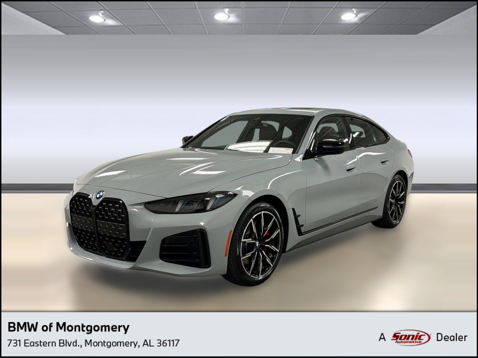 Used 2026 BMW 430i w/ M Sport Package RWD image 1