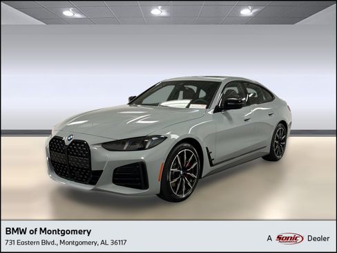 Used 2026 BMW 430i w/ M Sport Package RWD image 1