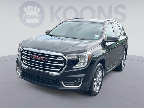 Used 2024 GMC Terrain SLT image 1