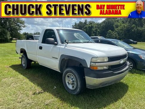 Used 2002 Chevrolet Silverado 2500 2WD Regular Cab image 1