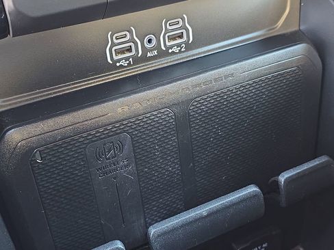 Used 2025 RAM 1500 Laramie image 28