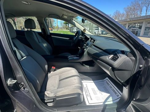Used 2016 Honda Civic LX image 28