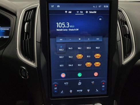 Used 2023 Ford Edge SEL image 25