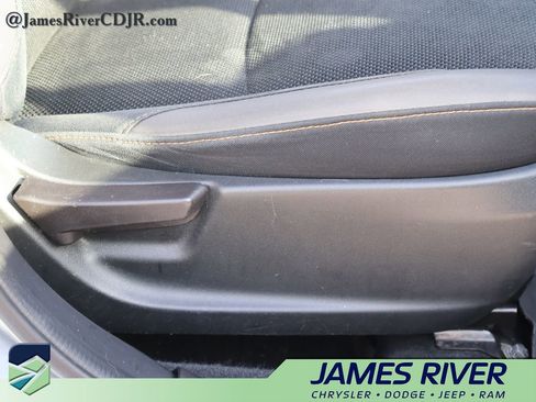 Used 2016 Subaru Crosstrek 2.0i Premium w/ Moonroof Package image 10