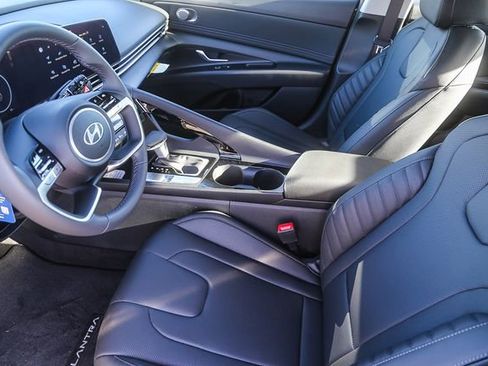 New 2026 Hyundai Elantra Limited FWD image 20