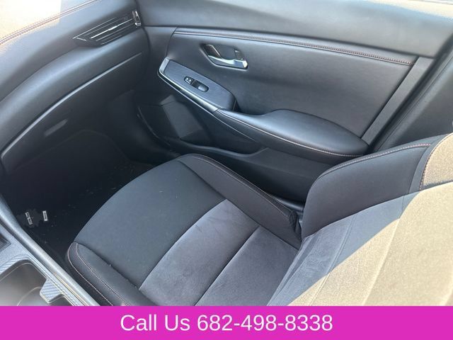 Used 2024 Nissan Sentra SR FWD image 14