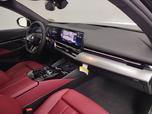 New 2026 BMW 530i w/ M Sport Package image 29