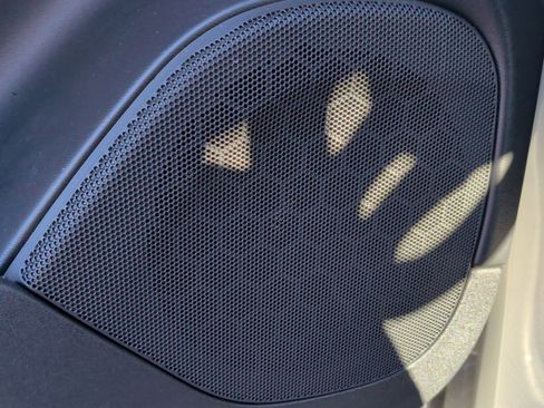 Used 2025 Volvo XC90 B6 Plus image 29