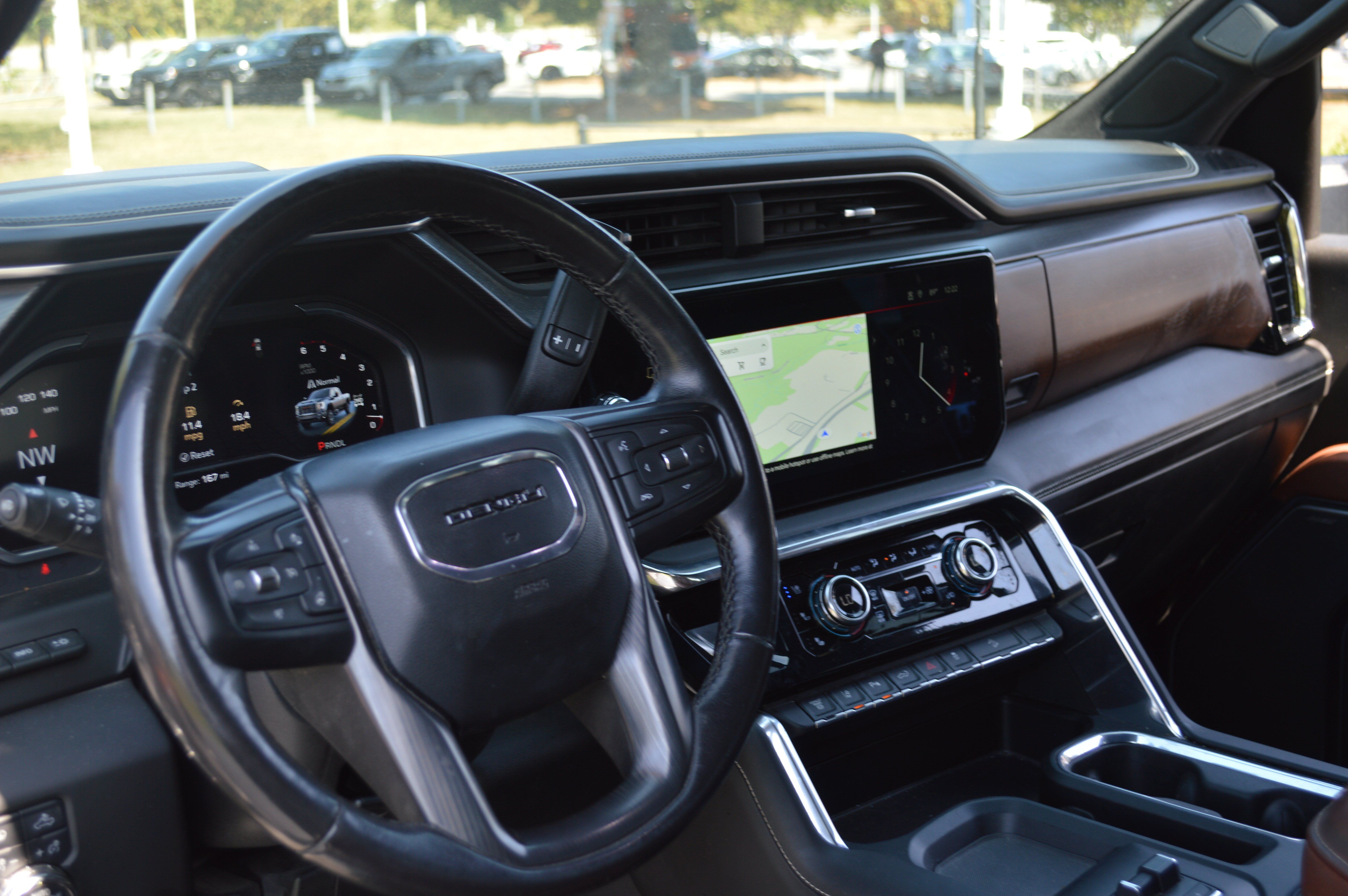Used 2024 GMC Sierra 2500 Denali Ultimate AWD/4WD image 23