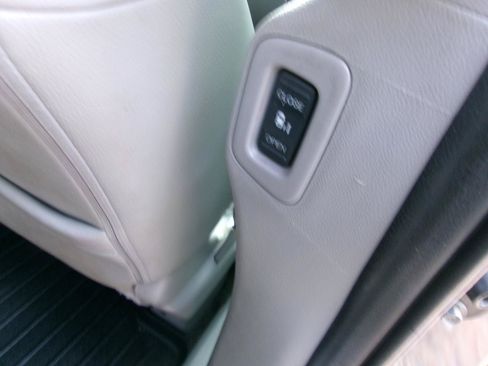 Used 2016 Honda Odyssey EX-L image 12