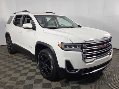 Used 2023 GMC Acadia SLT