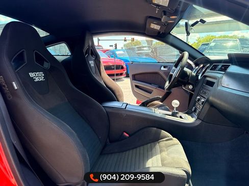Used 2012 Ford Mustang Boss 302 w/ Boss 302 Accessory Pkg image 31