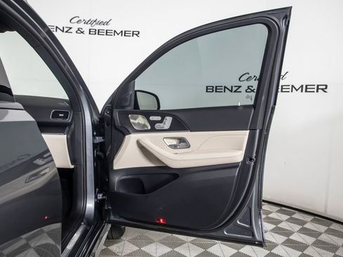 Used 2025 Mercedes-Benz GLE 580 4MATIC image 21