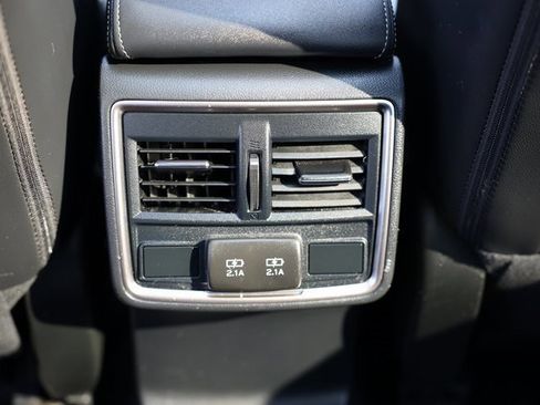 Used 2020 Subaru Forester Limited image 60