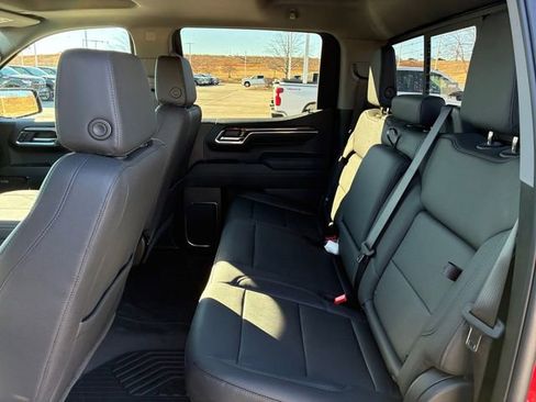 New 2026 Chevrolet Silverado 1500 LT Trail Boss w/ Convenience Package II image 17