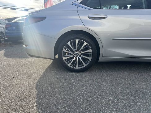 Used 2020 Lexus ES 350 w/ Premium Package FWD image 34