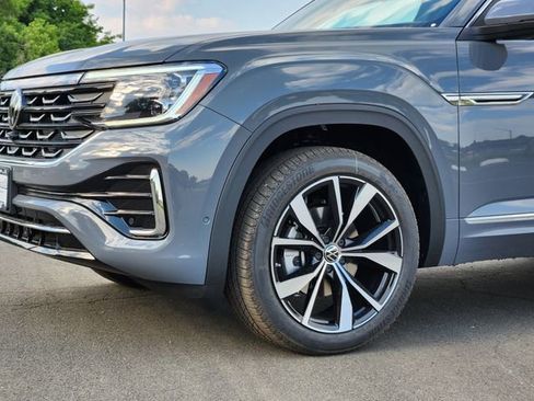 New 2026 Volkswagen Atlas Cross Sport SEL Premium R-Line image 8