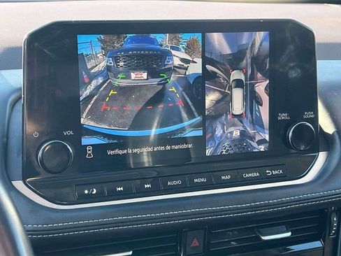 Used 2021 Nissan Rogue SL w/ Premium Package image 33