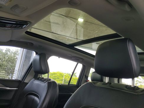 Used 2022 Jeep Grand Cherokee Limited 4xe w/ Luxury Tech Group II AWD/4WD image 20